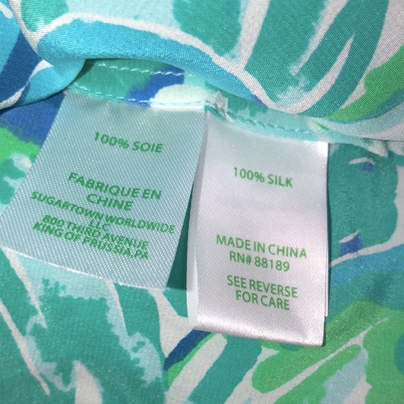 Lilly Pulitzer xsmall blue shell print silk top - Picture 6 of 8